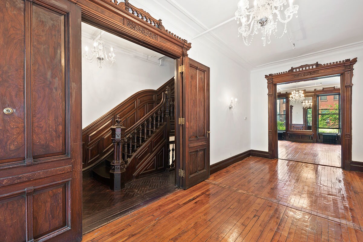 Building Photo - 153 W 121st St