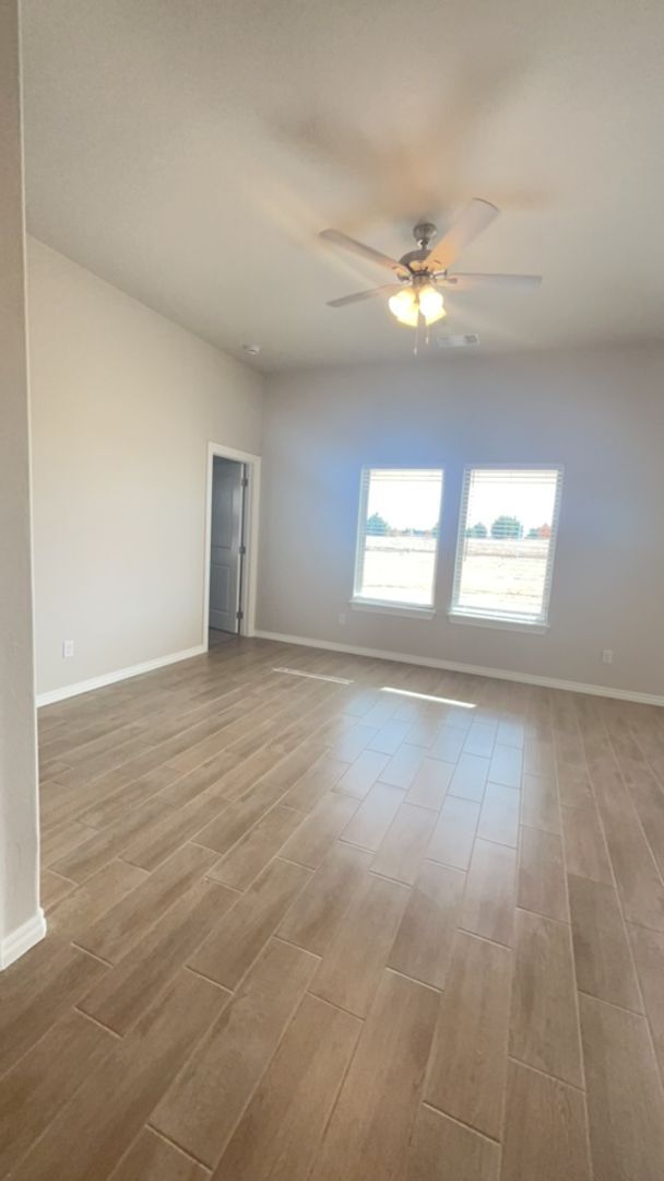 Foto del edificio - 3 Bedroom Home in Edmond