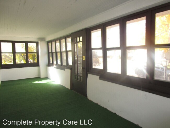 Foto del edificio - 3 br, 1 bath House - 605 W Beechwood