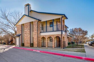 Building Photo - 2835 Keller Springs Rd