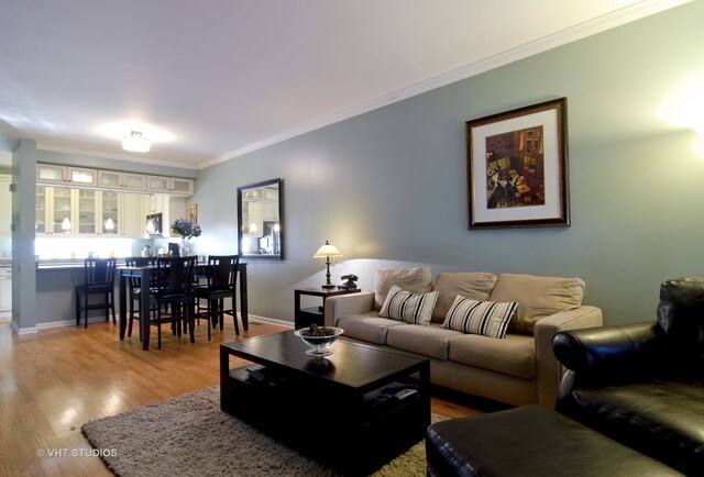 Foto del edificio - 1722 N Bissell St