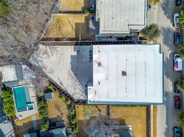 Building Photo - 408 Foch St