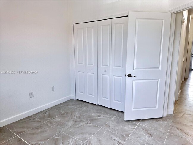 Foto del edificio - 7905 SW 120th Ave