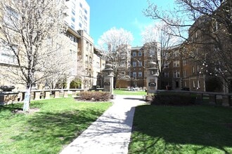 Building Photo - 116 S Maple Ave