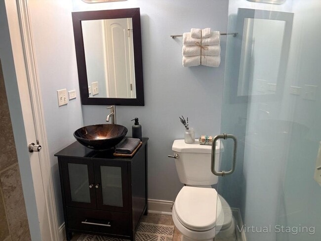 Foto del edificio - 6540 S Kenwood Ave