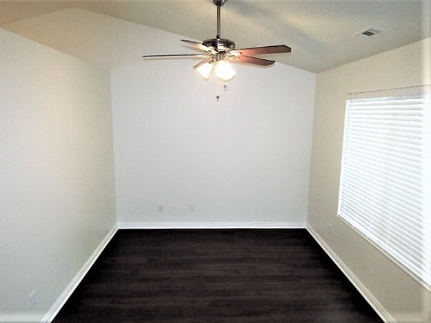 Building Photo - 1610 W 300 S