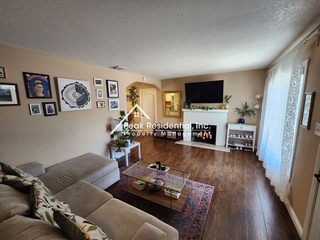 Building Photo - Charming Arden Area 3bd/1ba House
