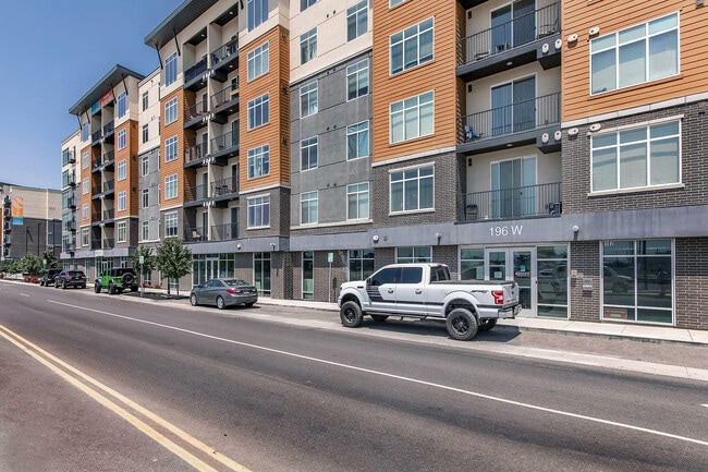 Side - Seasons at Murray Crossing