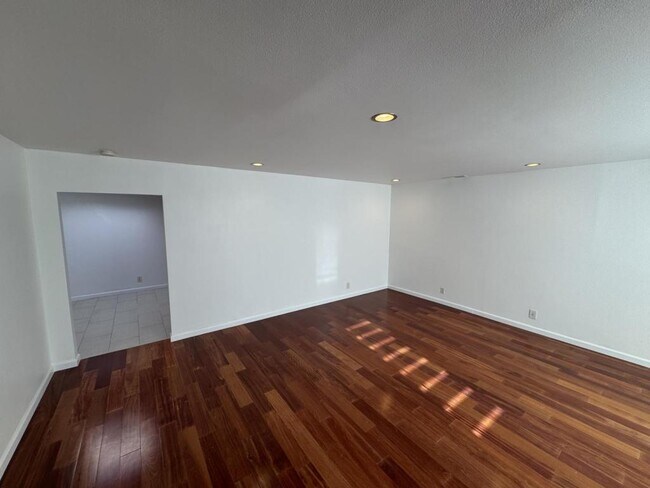 Foto del edificio - 47436 Fernald St