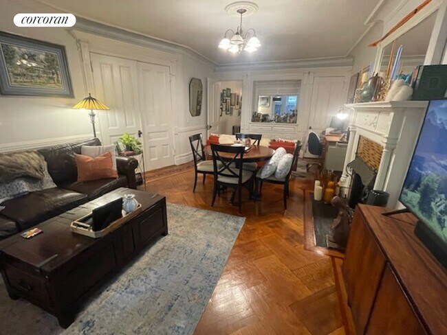 Foto del edificio - 810 Carroll St