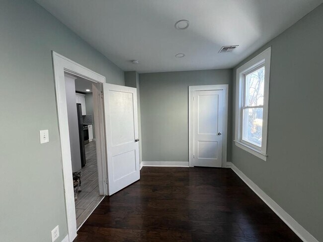 Building Photo - 25 Western Pky