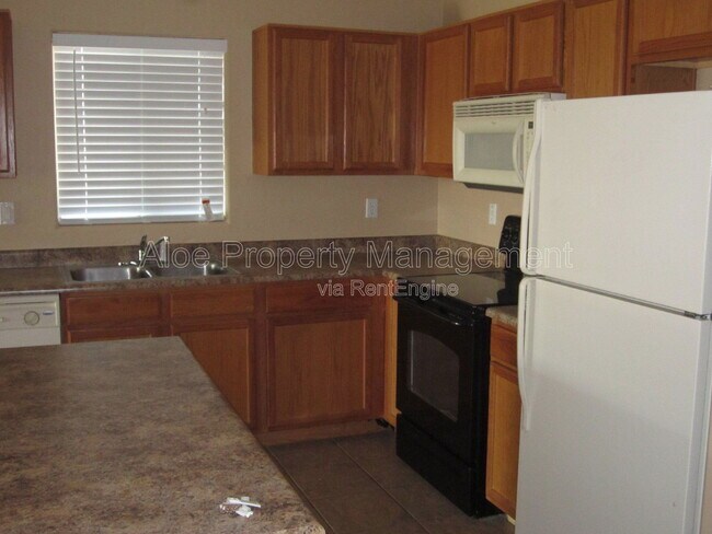 Building Photo - 18671 N Madison Rd