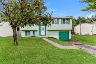 Building Photo - 3804 Big Walnut Dr