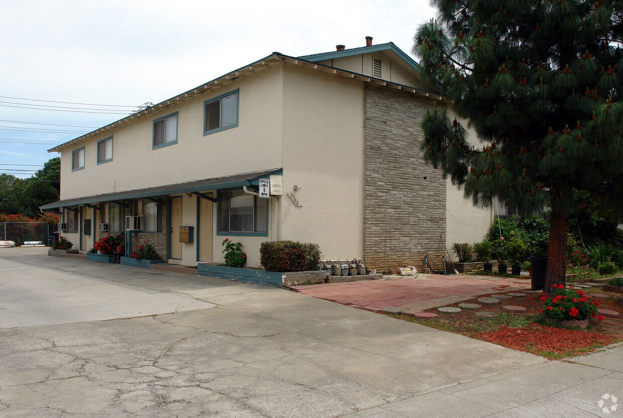 Building Photo - 1708 Noranda Dr