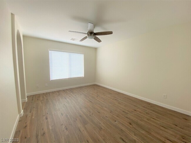 Foto del edificio - 6565 Diamondhead Creek Ct