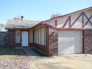 Building Photo - 1413 Concord Dr