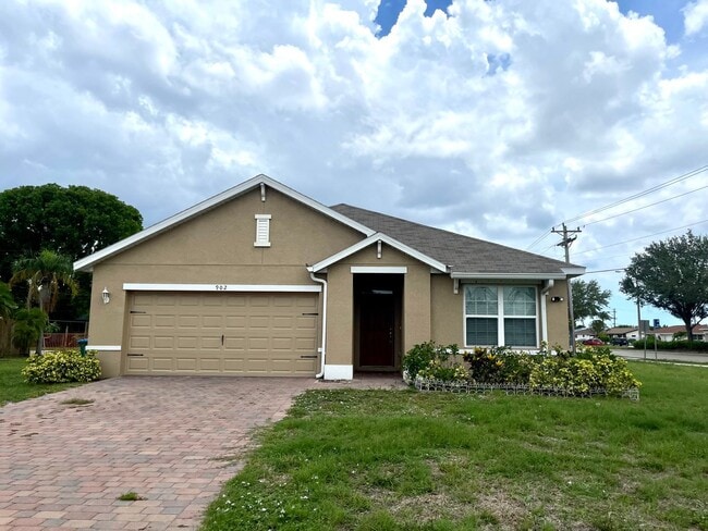 Building Photo - Welcome Home!
