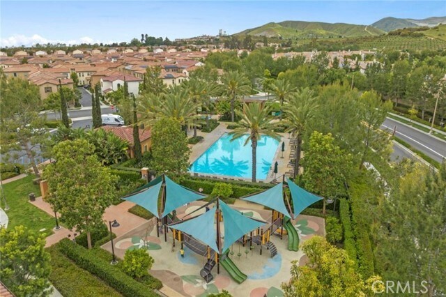 Building Photo - 136 Borrego