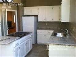 Foto del edificio - 2819 Cherry Hills Dr