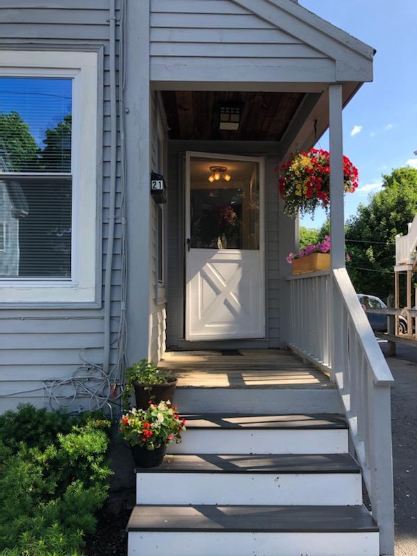 21 Fayette St, Beverly, MA 01915 Apartments in Beverly, MA