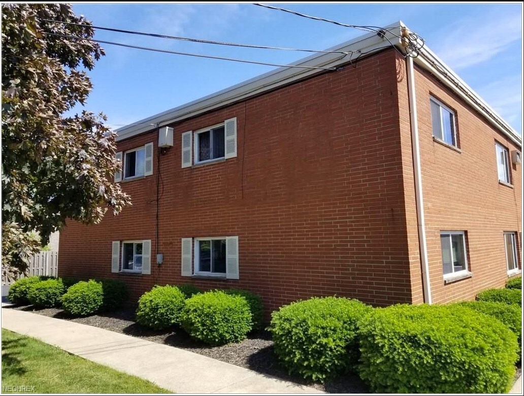 1486 Russell Dr, Streetsboro, OH 44241 Apartments Streetsboro, OH