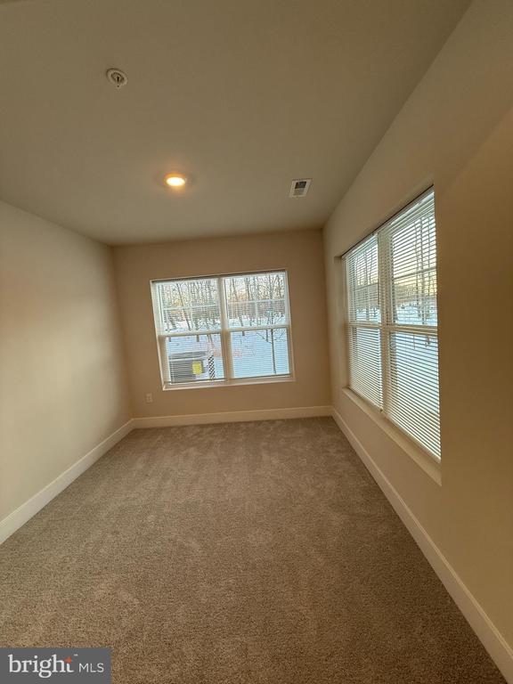 Foto del edificio - 6828 Winterhill Ln