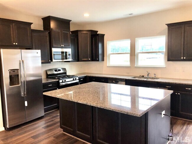 Building Photo - 804 Richmont Grove Ln
