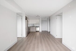 Building Photo - 160 Flemington Rd