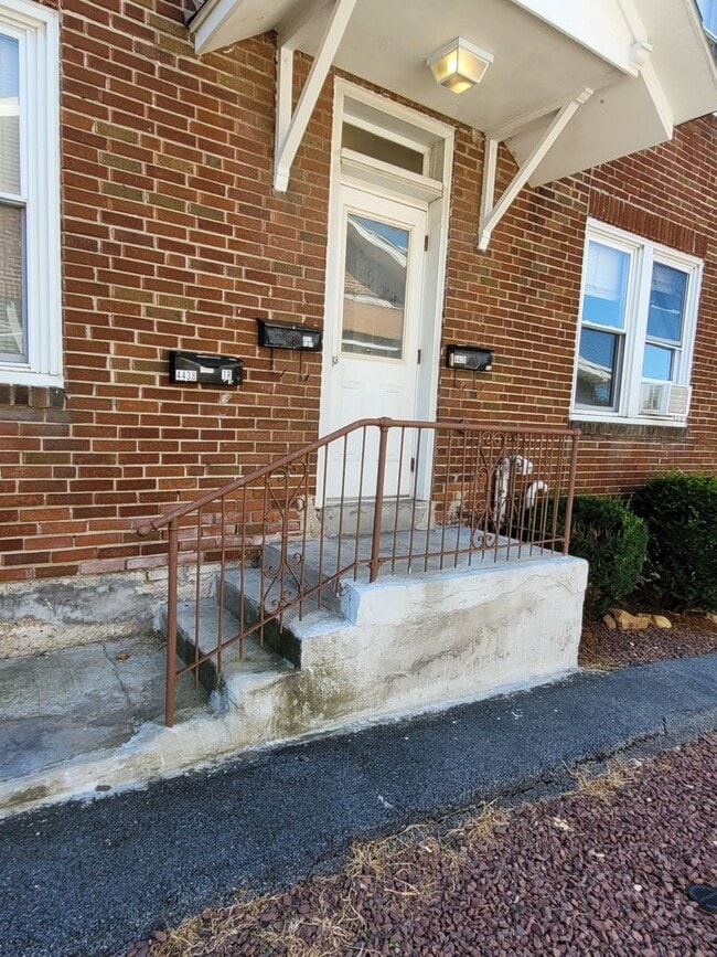Building Photo - 4438 Kutztown Rd