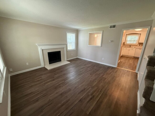 Building Photo - 3346 Oak Trees Ct