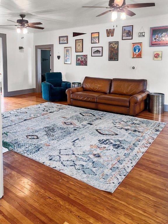Foto del edificio - 424 W Cedar St