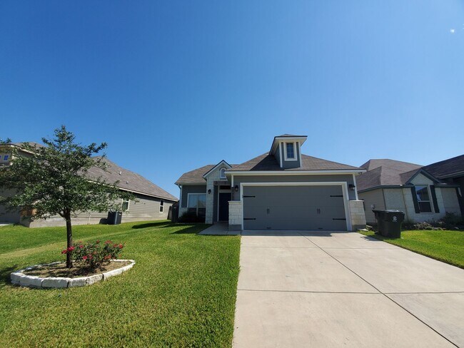 Foto del edificio - 3/2 Home with Open Floor Plan in Bryan