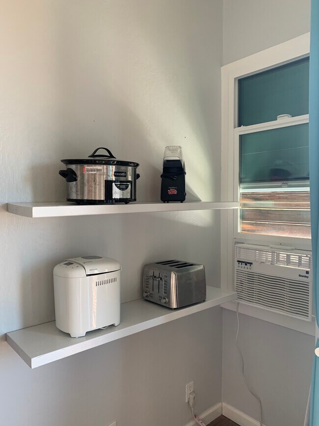 Building Photo - 84-718-718 Ala Mahiku St