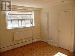 Building Photo - 173 Symons St