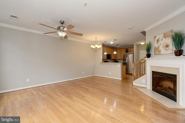 Building Photo - 42599 Cardinal Trace Terrace
