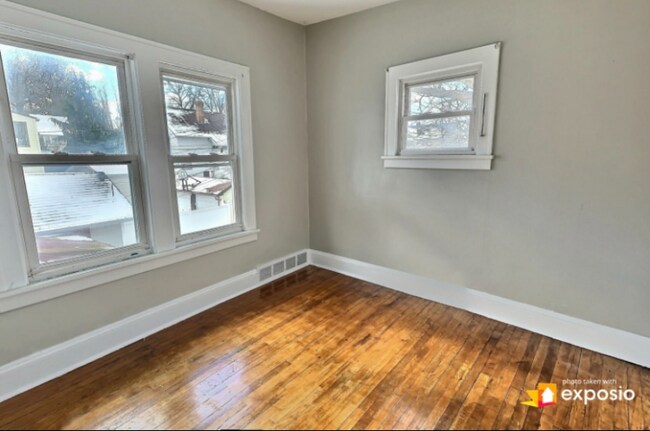 Foto del edificio - 2192 Lincoln Ave