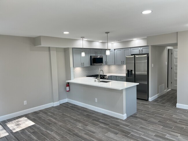 Foto del edificio - 223 Foxwood Ln
