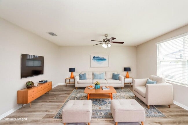 Building Photo - 11702 MIracle Mile Dr