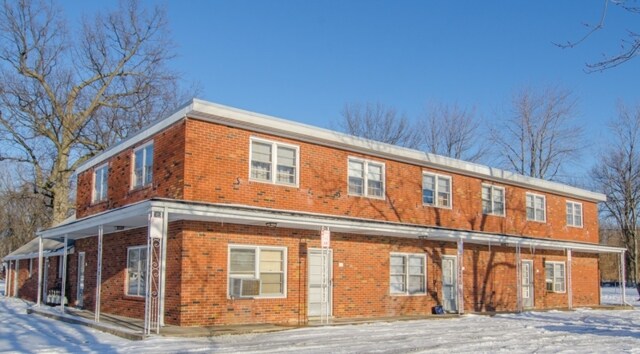 Building Photo - 4202 Lambert Rd