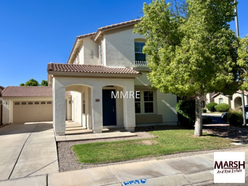 Beautiful 2-story 3 bedroom home with a co... - Beautiful 2-story 3 bedroom home with a co...