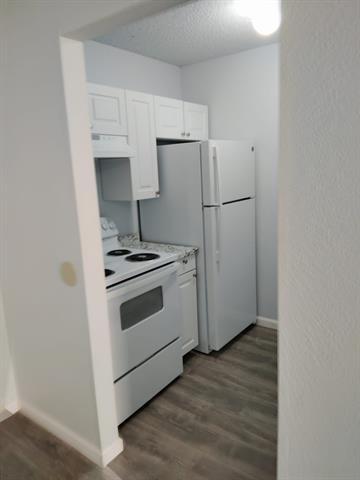 Foto del edificio - 8127 Stonehurst St