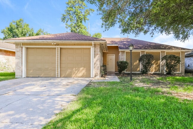 Building Photo - 2535 Goldspring Ln