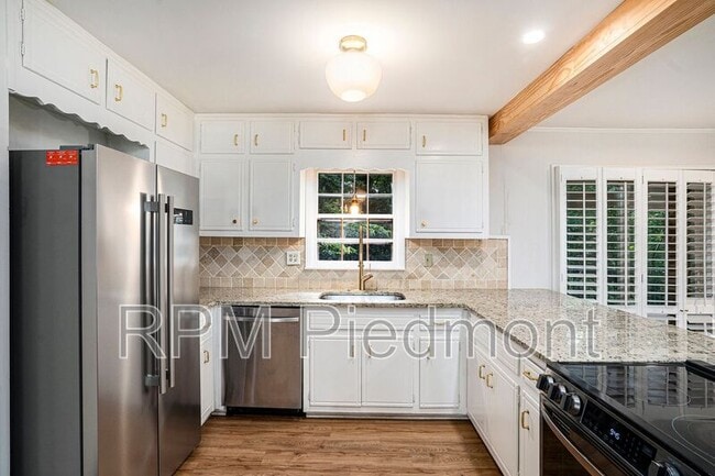Building Photo - 175 Wavetree Dr