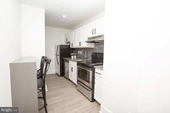 Building Photo - 1022 N Calvert St