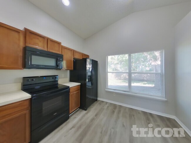 Foto del edificio - 1532 Irishwood Ct