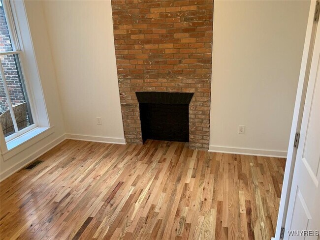 Building Photo - 75 Johnson Park