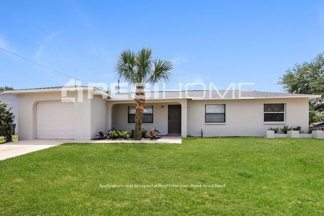 Building Photo - MOVE IN SPECIAL - Available for immediate ...