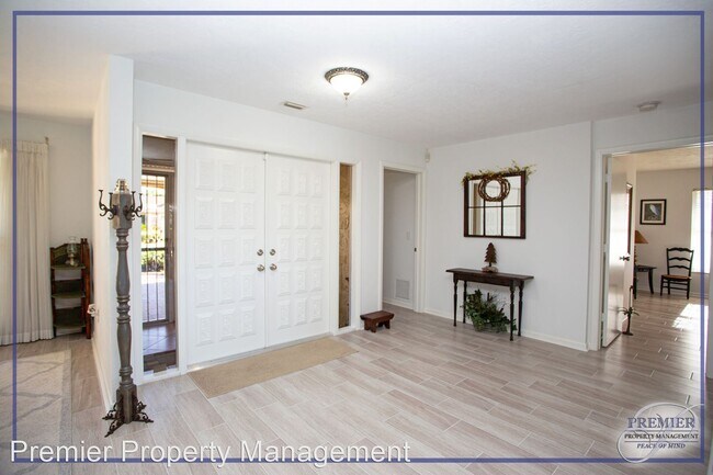 Building Photo - 4 br, 3 bath House - 226 Torrey Pines Point
