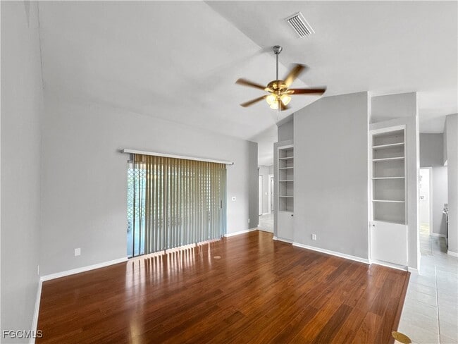 Foto del edificio - 5823 Buchanan Rd