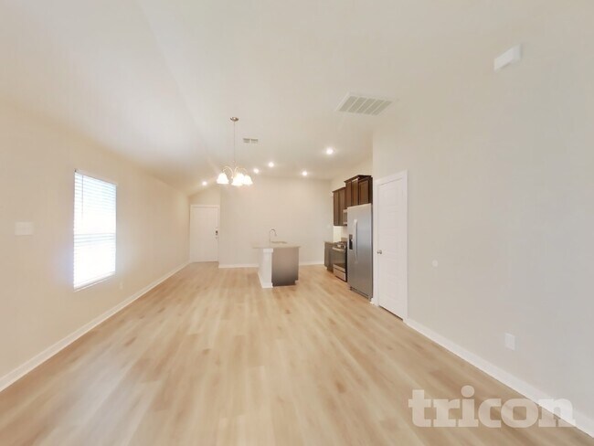 Building Photo - 7244 Littlefoot Ln